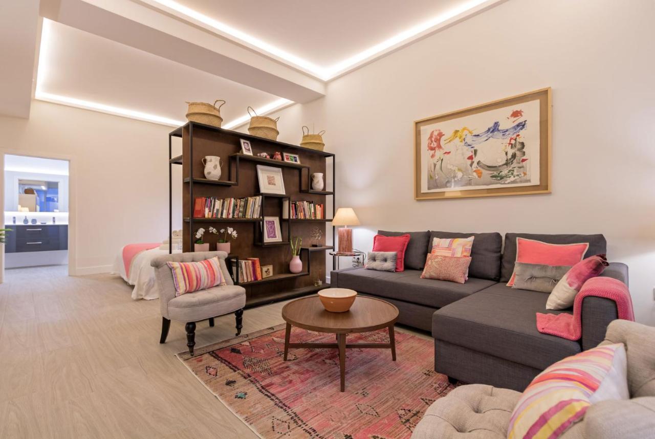 Sevilla Flats Екстериор снимка